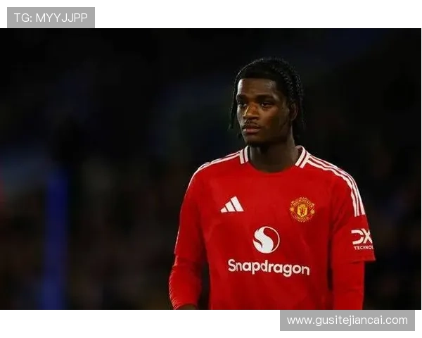 冬窗转会期球队不出售主力球员专注引进年轻新星